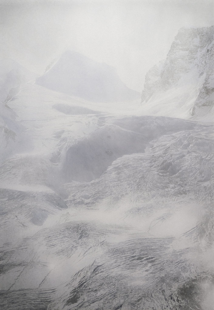 Vue du studio dAkira Kugimachi Photo Shoko Hayashi